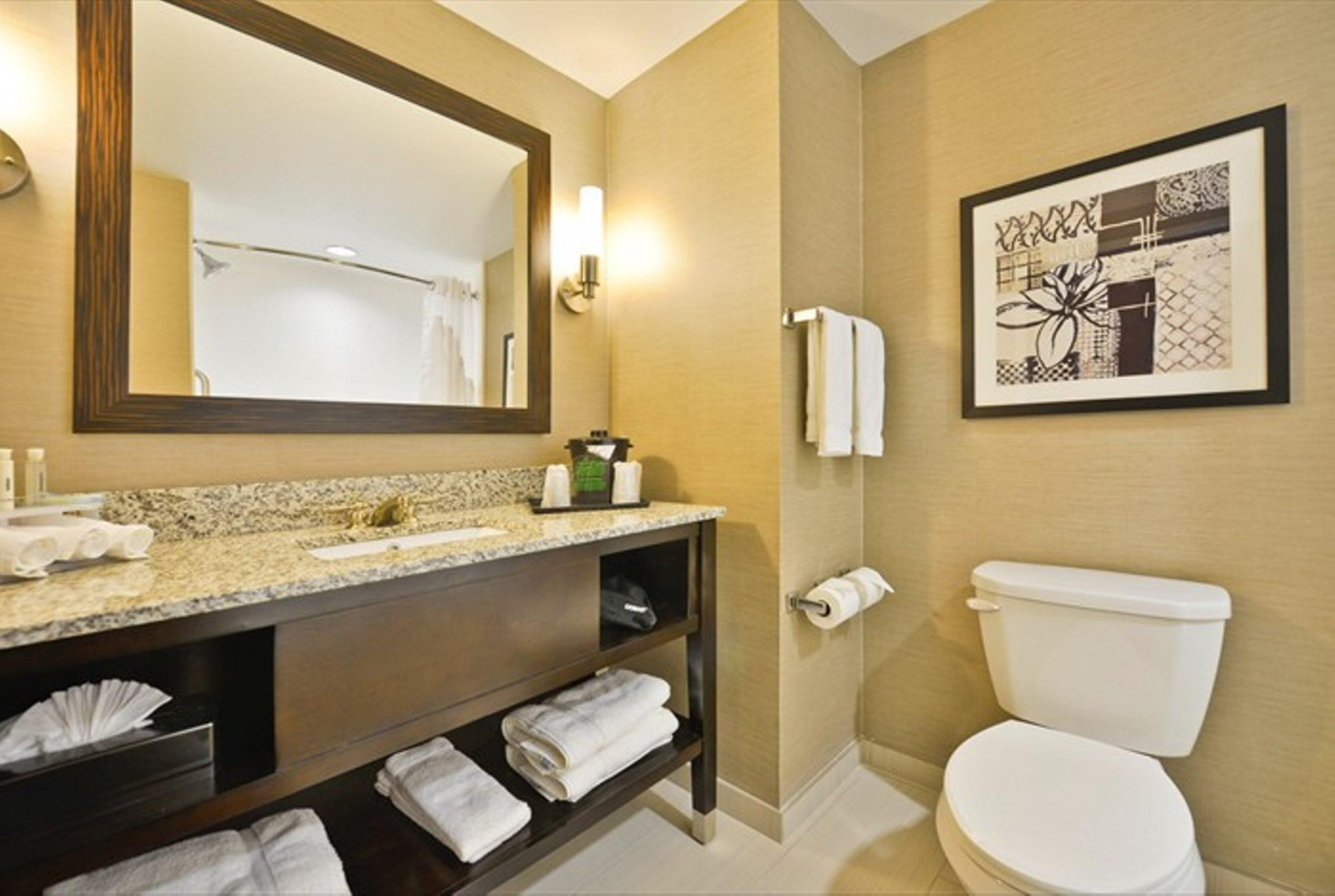 Holiday Inn Express & Suites Utica, An Ihg Hotel Kültér fotó